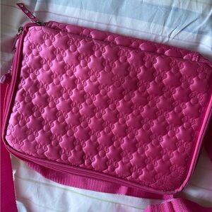 Rare Disney Pink Minnie Mouse quilted Pin Bag